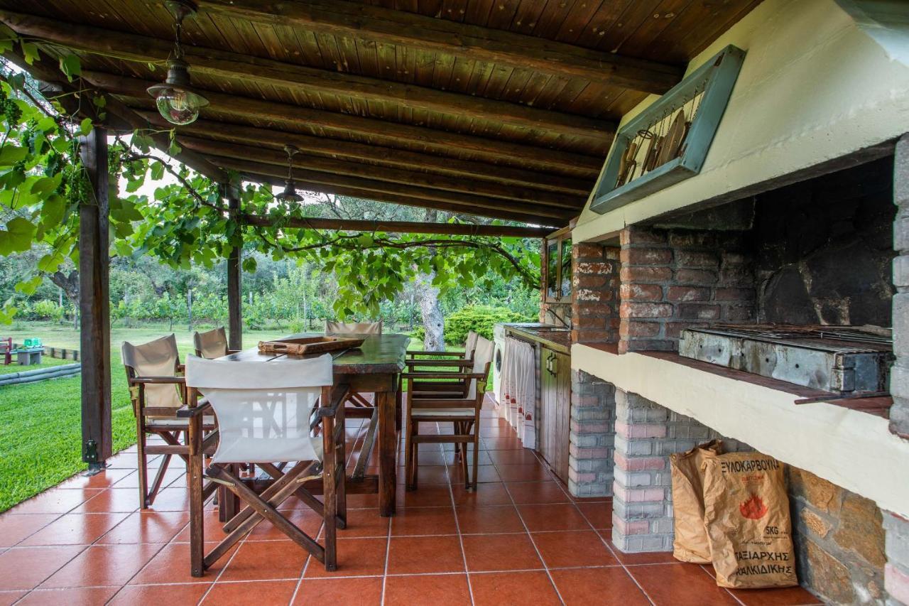 Ta Petrina Apartamento Vourvourou Exterior foto